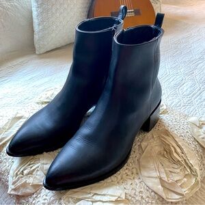 Thursday Boot Company Black Leather Women’s Tempo Pointy Toe Heel Boots Size 8.5